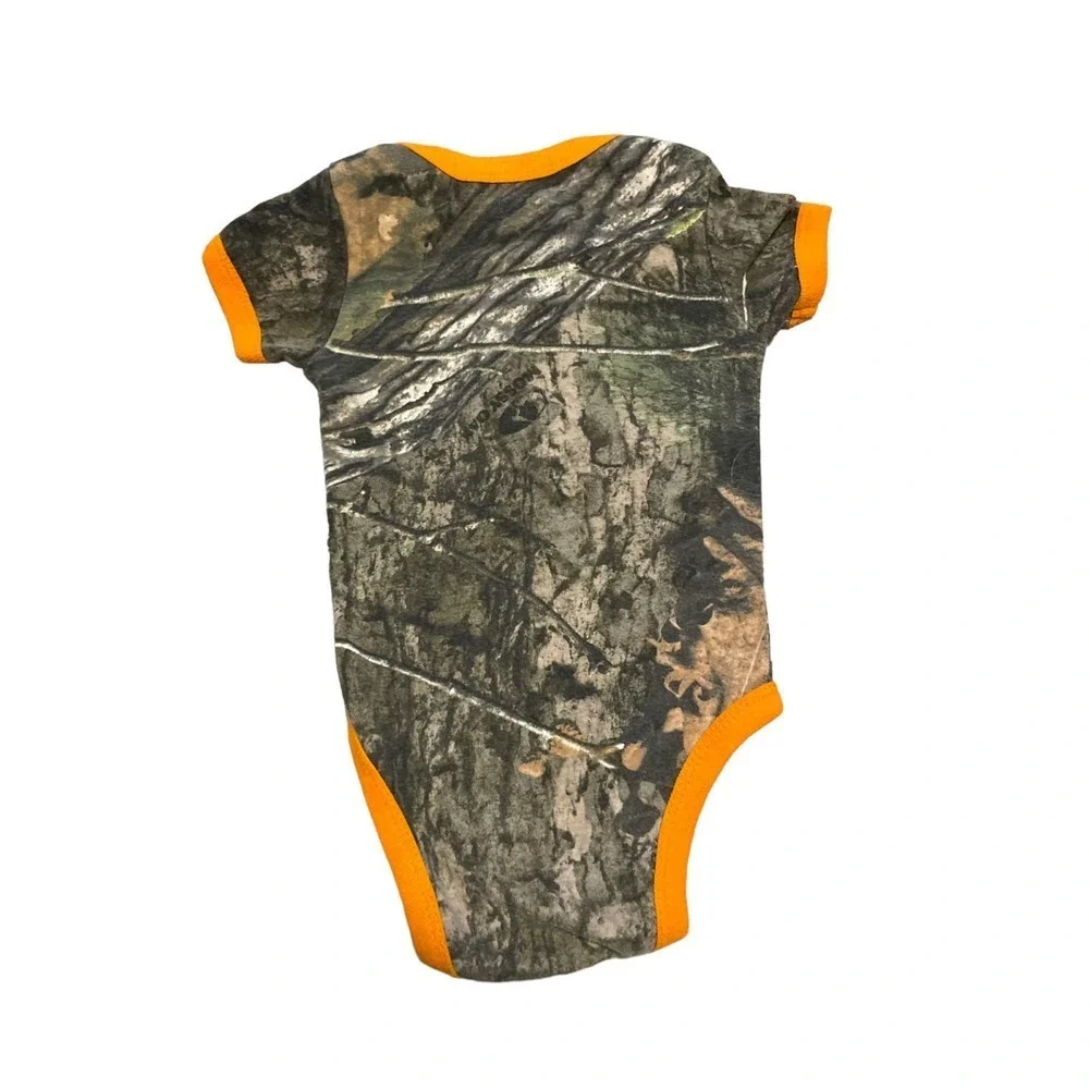 Mossy Oak Infant 6-9 Months Baby Hunting 2 Outfits